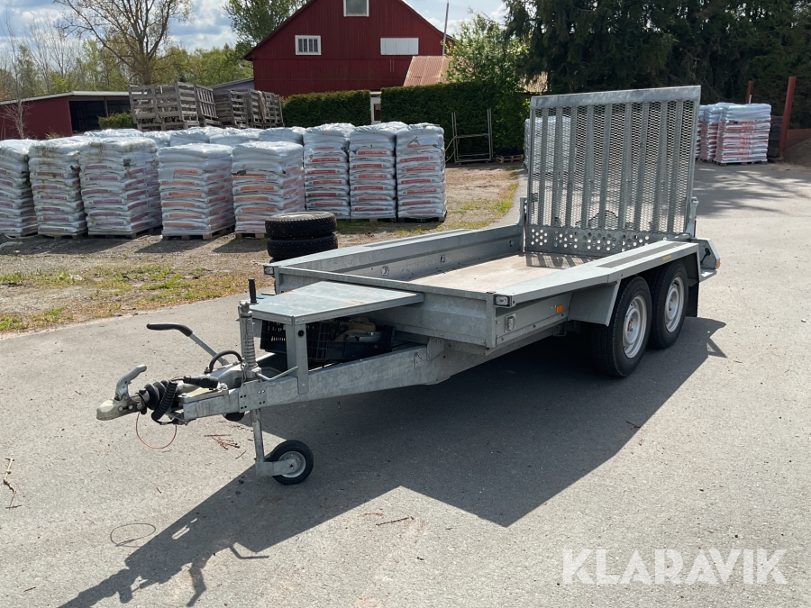 Maskinsläp Brenderup AT3080 med ramp