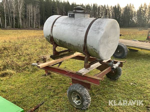 Vattentunna på vagn 1000liter