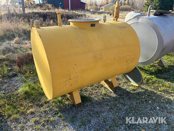 Diesel tank 1200 L