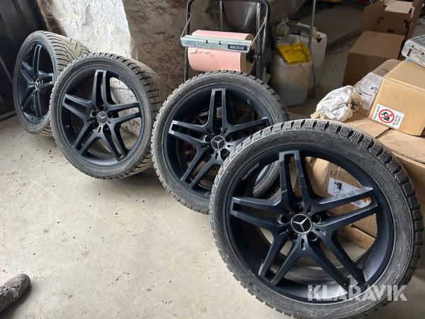 Dubbfria vinterdäck 295/35R21