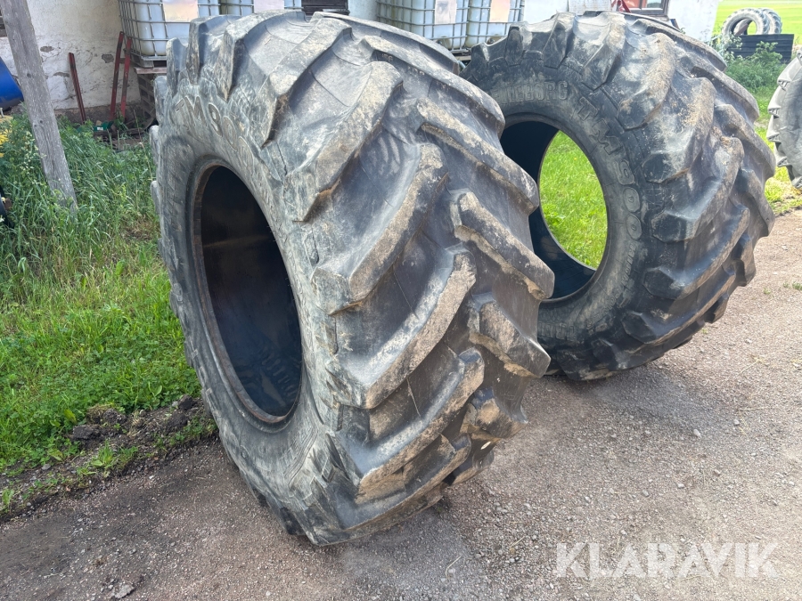 Däck Pirelli / Trelleborg TM900 600/70r30