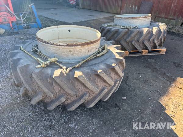 Dubbelmontage StocksAG 20.8 R38 2st