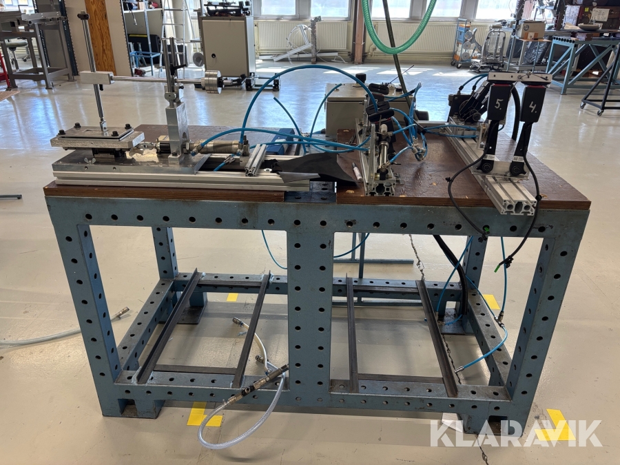 Testrigg på Svetsbord med styrskåp