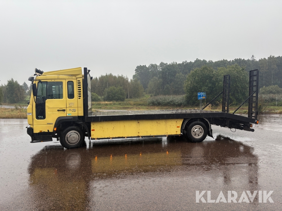 Maskintransport Volvo FL 6 4x2