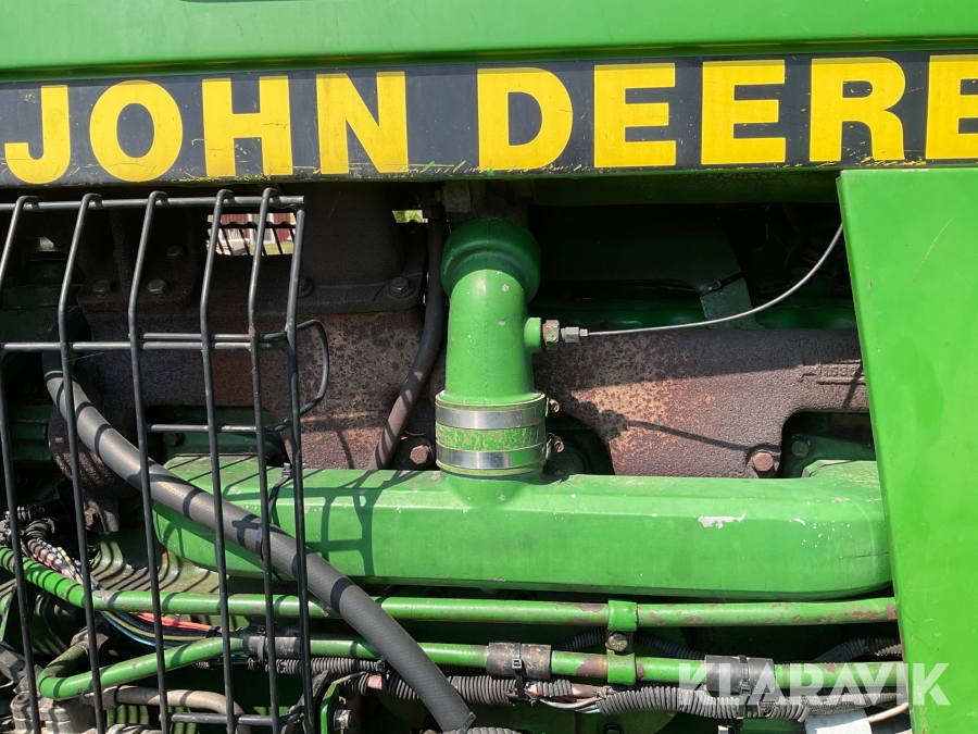 Traktor John Deere 4255 4WD