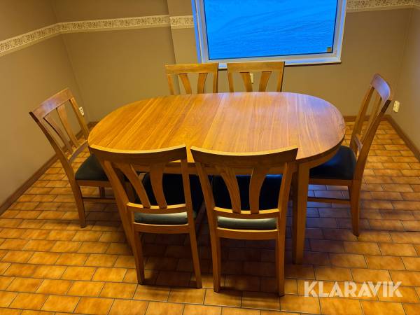 Matsalsbord med 6 st stolar