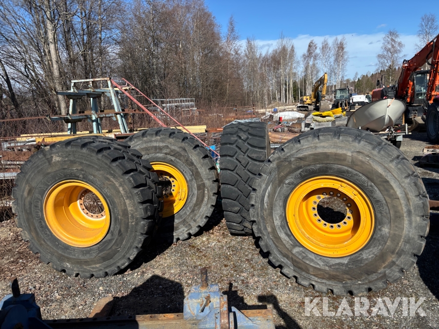 Entrepenaddäck Goodyear GP-40 23.5R25 4 st