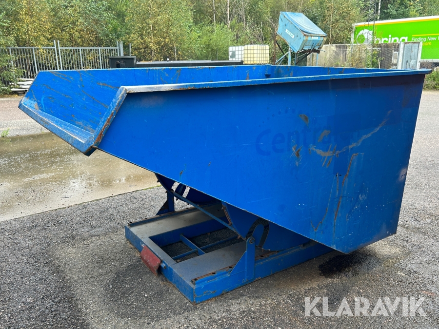 Vippcontainer med truckfickor