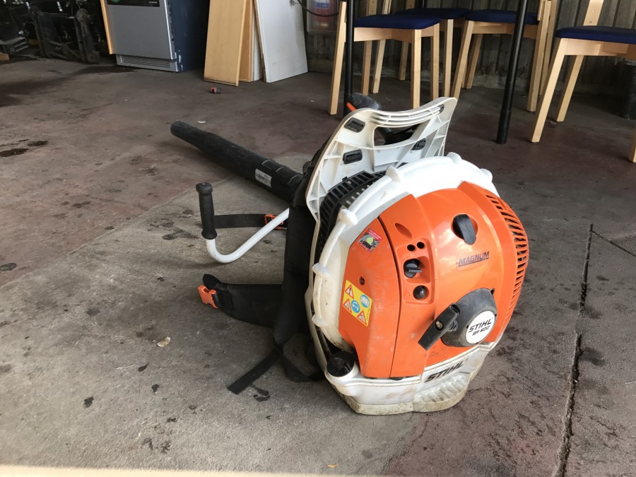 Klaravik Auktioner Lövblås stihl br 600
