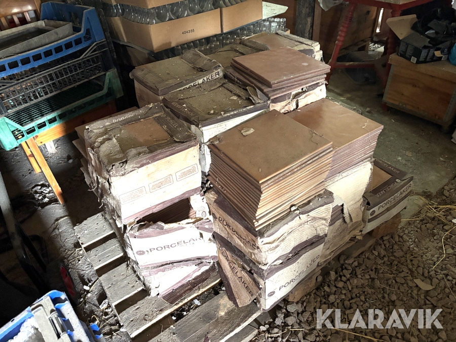 Klinker Porcelaker 25x25 ca 55 kvm