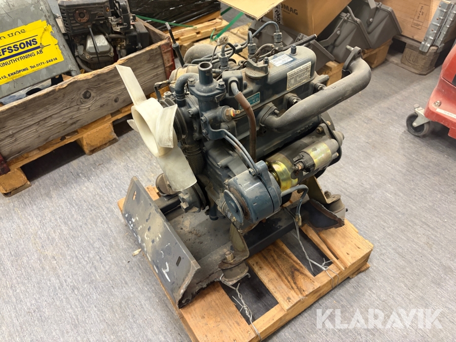 Motor Kobota D722 3 cylindrig