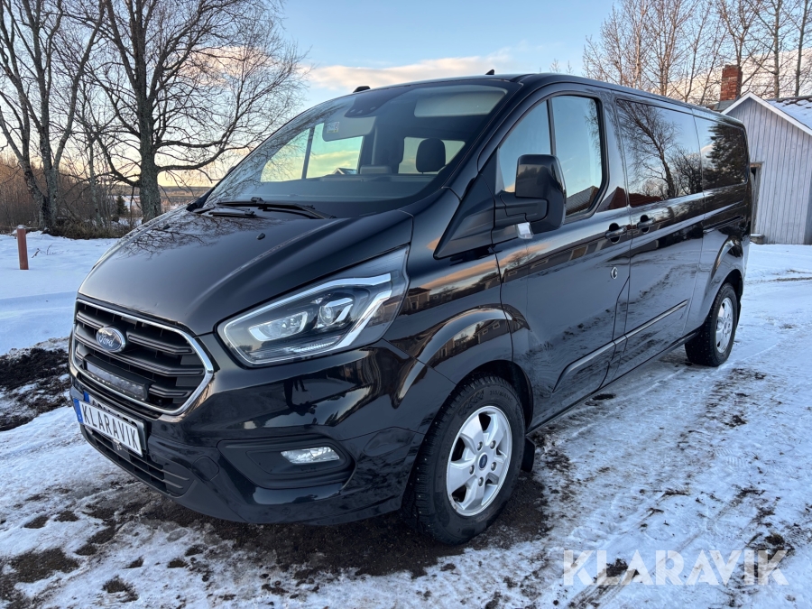 Skåpbil Ford Transit Custom crew-van