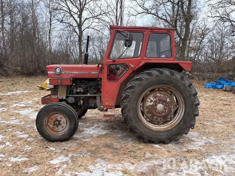 Traktor Massey Ferguson 185 S