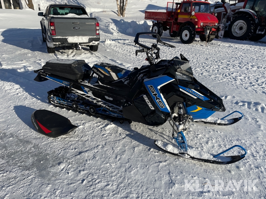 Snöskoter Polaris SKS 800 Axys