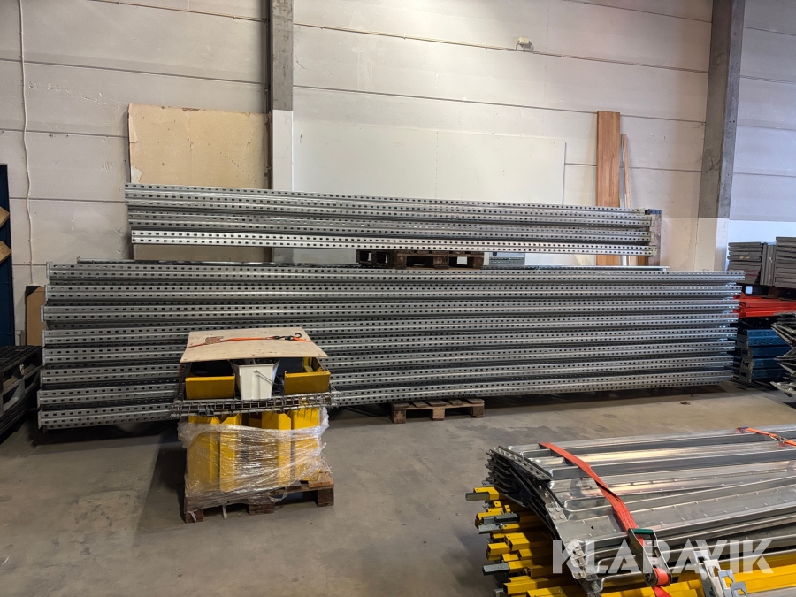 Parti med pallställ P90