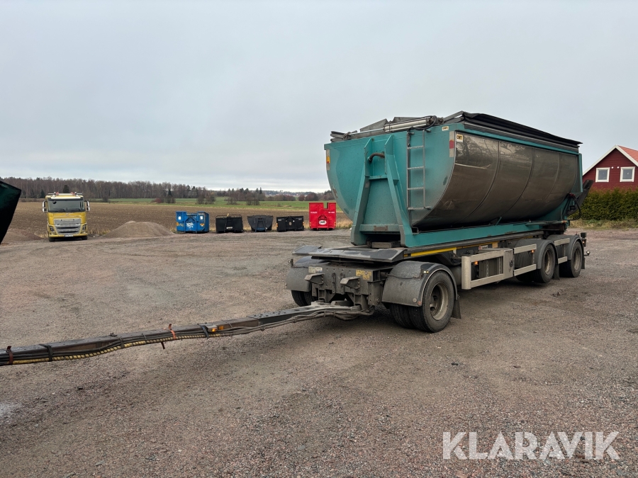 Lastväxlarsläp Istrail PKW-186 med tipp