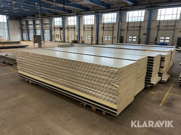 Sandwichpaneler för kyl/frysrum BALEX METAL PIR STANDARD 100 mm (PU-PIR-W-ST) ca 550 m2