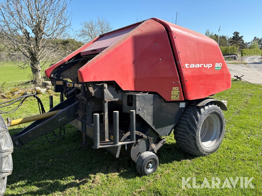 Balpress Taarup Bio bale in one