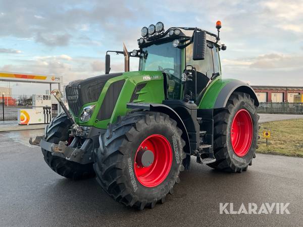 Traktor Fendt 828 Vario S4 Profi Plus