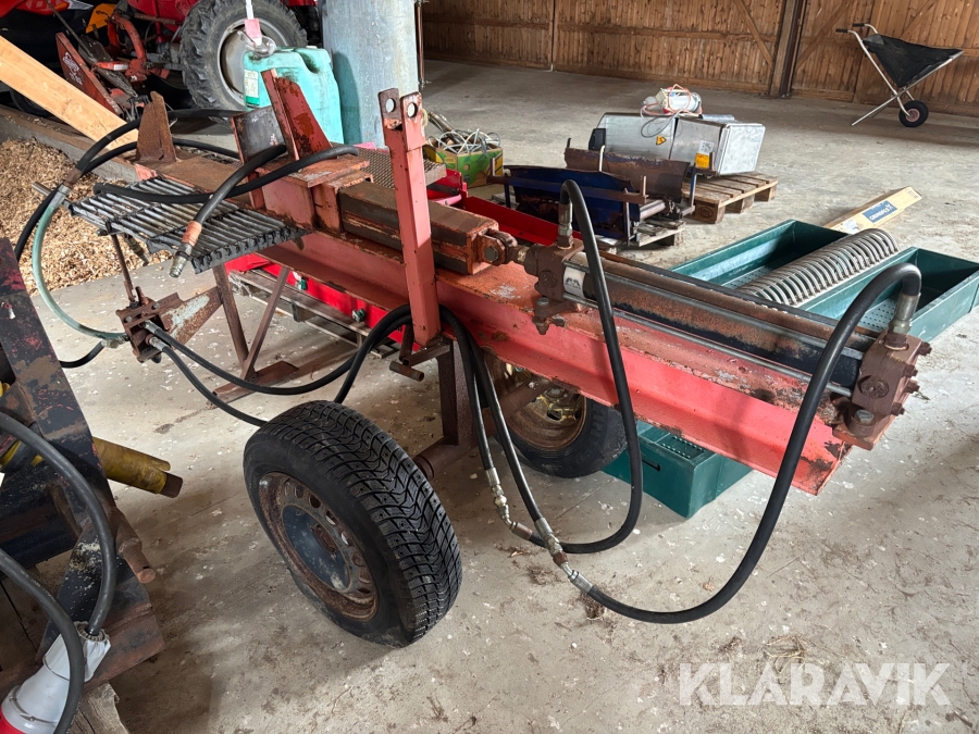 Vedklyv, egentillverkad