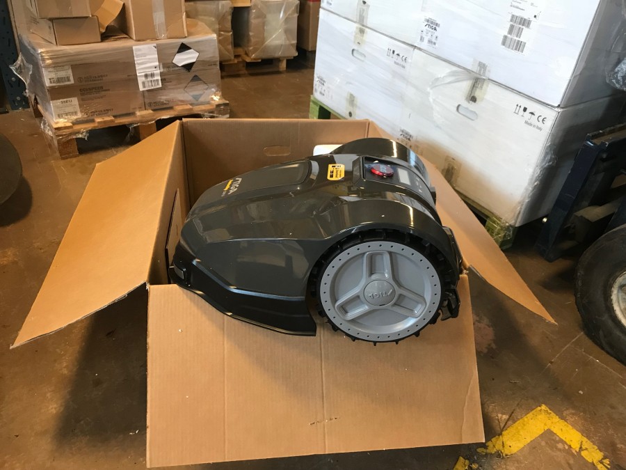 Robotgräsklippare (Ny)