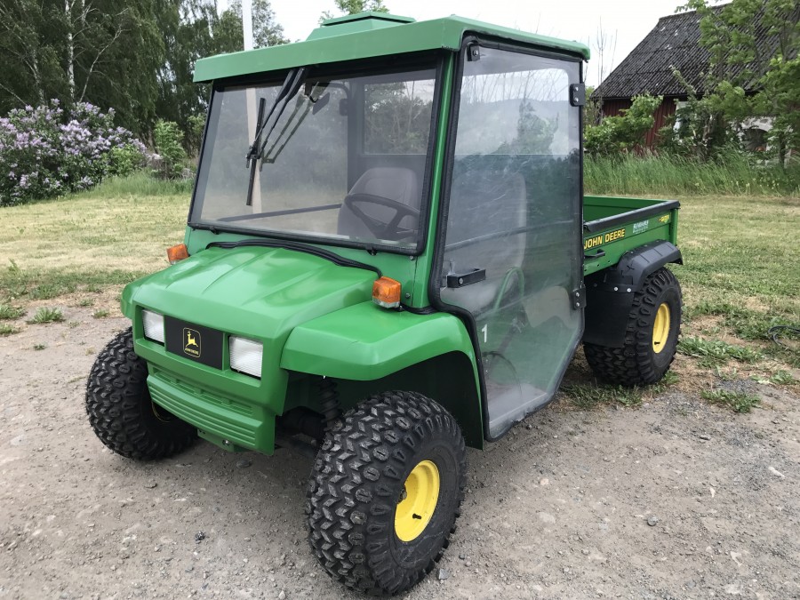 John Deere e-Gator