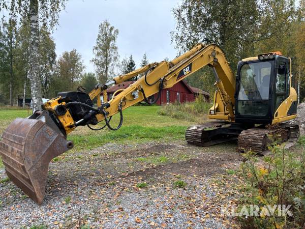 Grävmaskin CAT 307C med tiltrotator