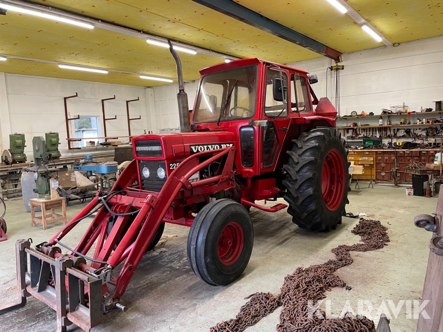 Traktor Volvo BM 2250