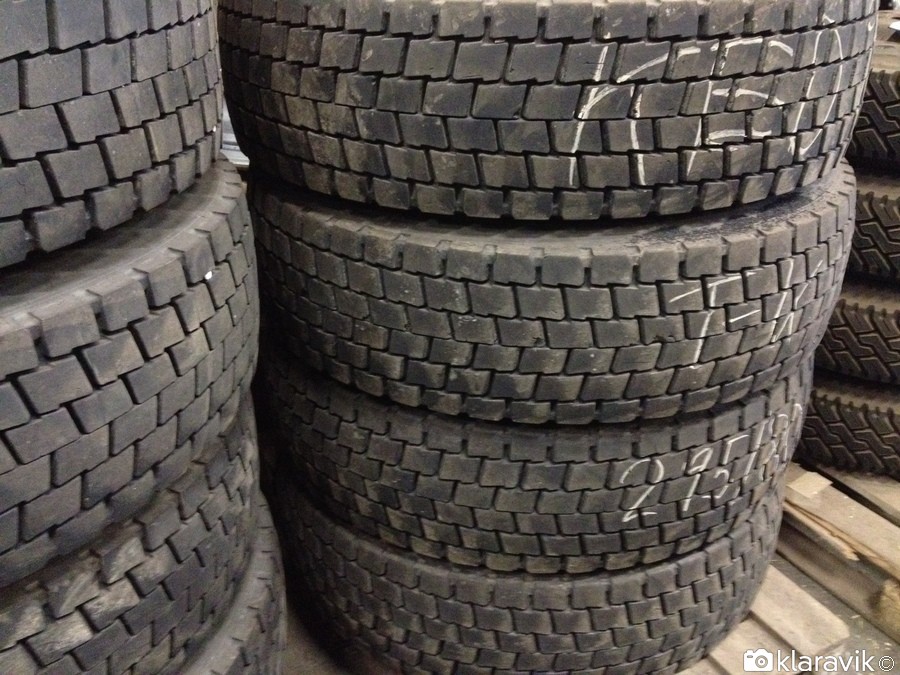 4 Michelin lastbilsdäck