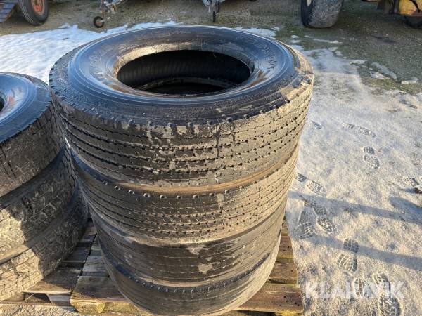 Däck Nokian /Michelin 295/80R22.5 4st