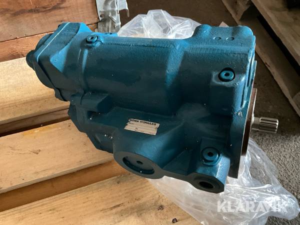 Hydraulpump Takeuchi TB045