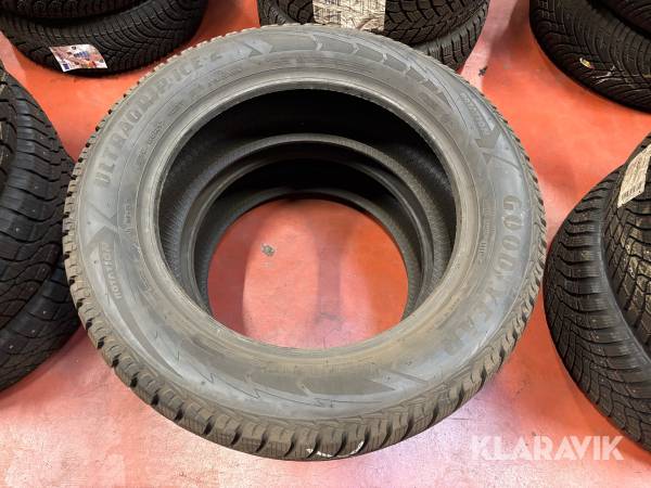 Däck Goodyear Ultragrip Ice 2 235/55R17 2st
