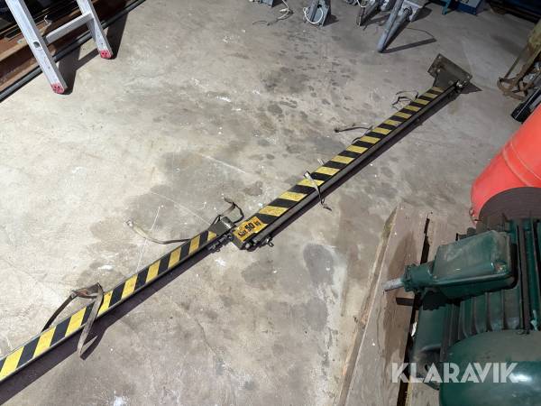 Svängbom Plymoth PPAB 7606-p