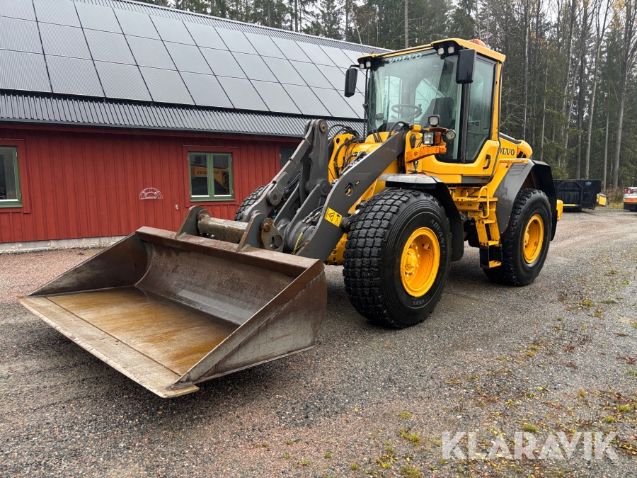 Hjullastare Volvo L60F med skopa