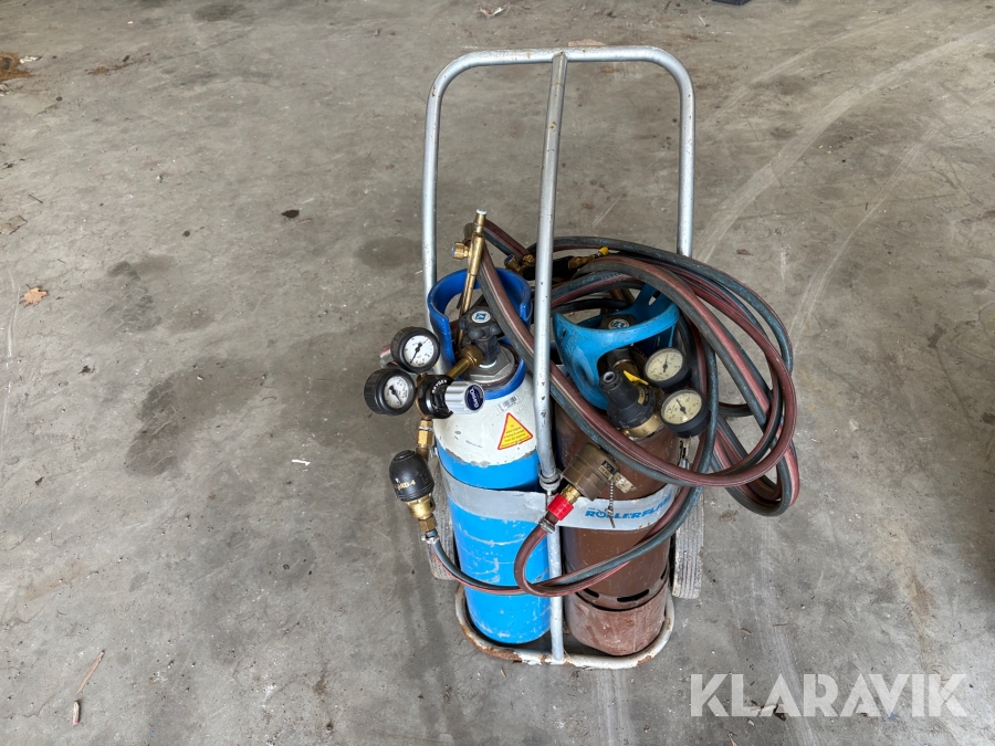 Gasflaskor med klocka och vagn 2st 10 L & 11 L