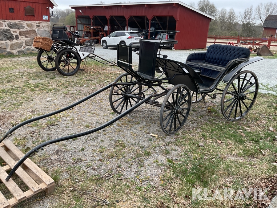 Promenadvagn till häst / Hästvagn