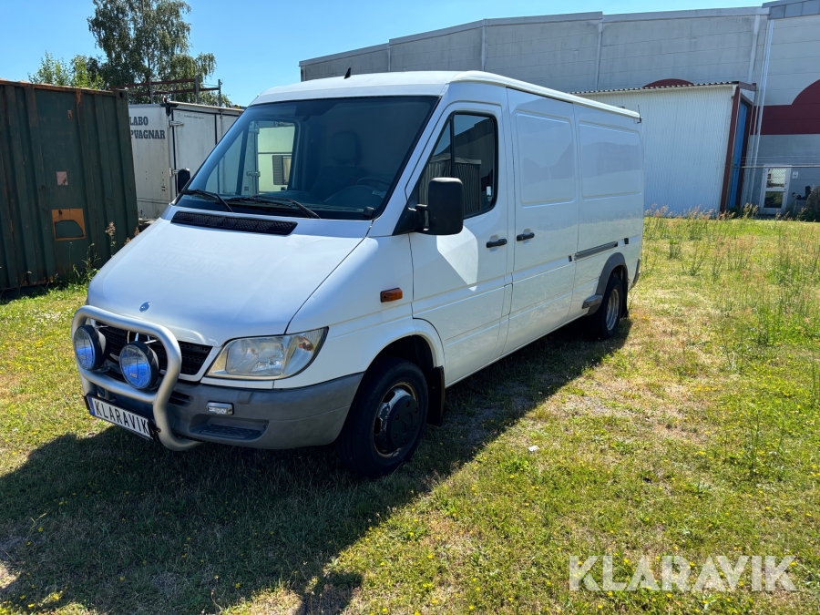 Skåpbil Mercedes-Benz 416 CD Sprinter med spolaggregat