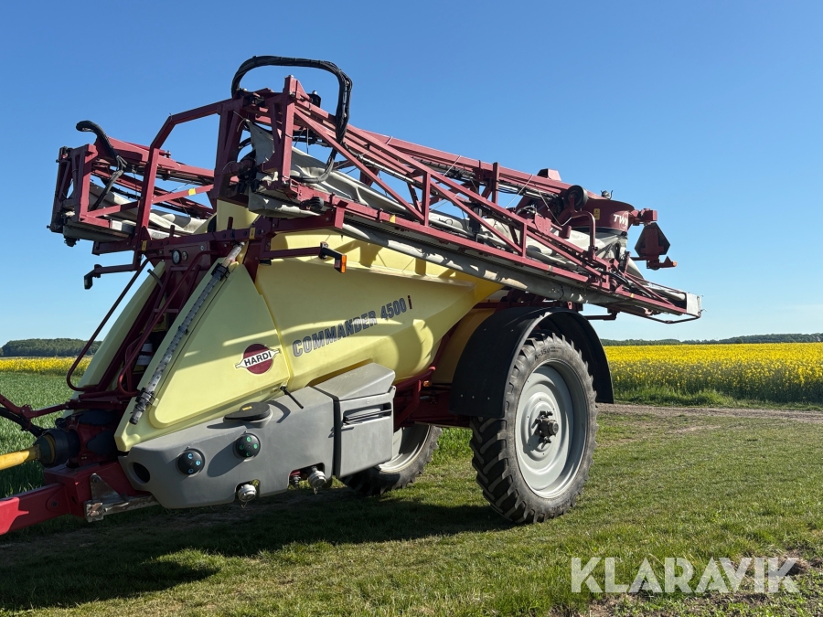 Växtskyddsspruta Hardi Commander Twin Force 4500 i