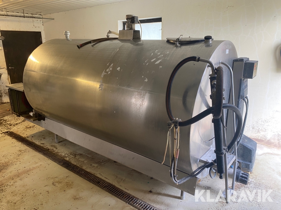Mjölktank Wedholms 4000L  Df953 2*mte64