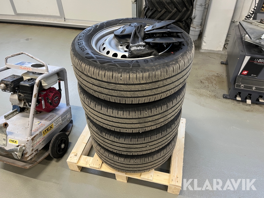 Däck Continental 195/65R15