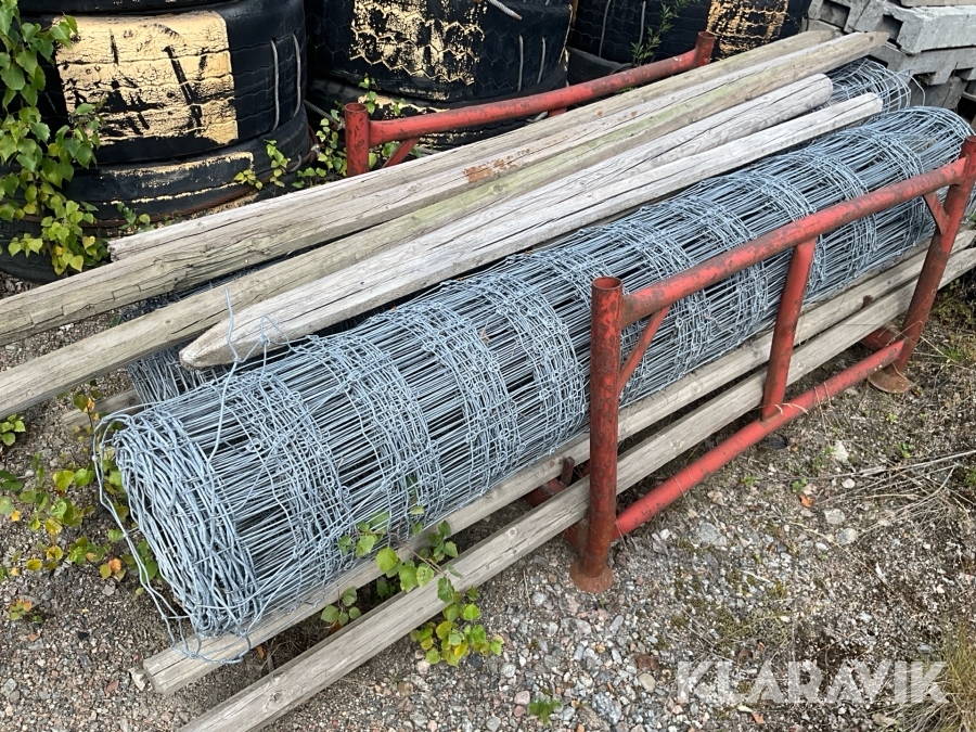 Stängsel och stolpar