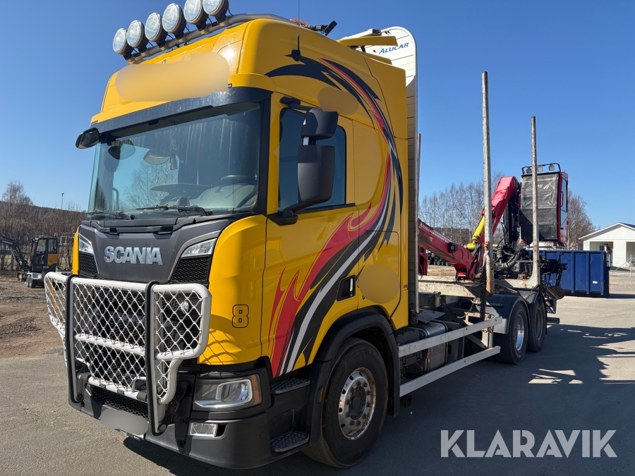 Timmerbil med kran Scania R650B6X2NB