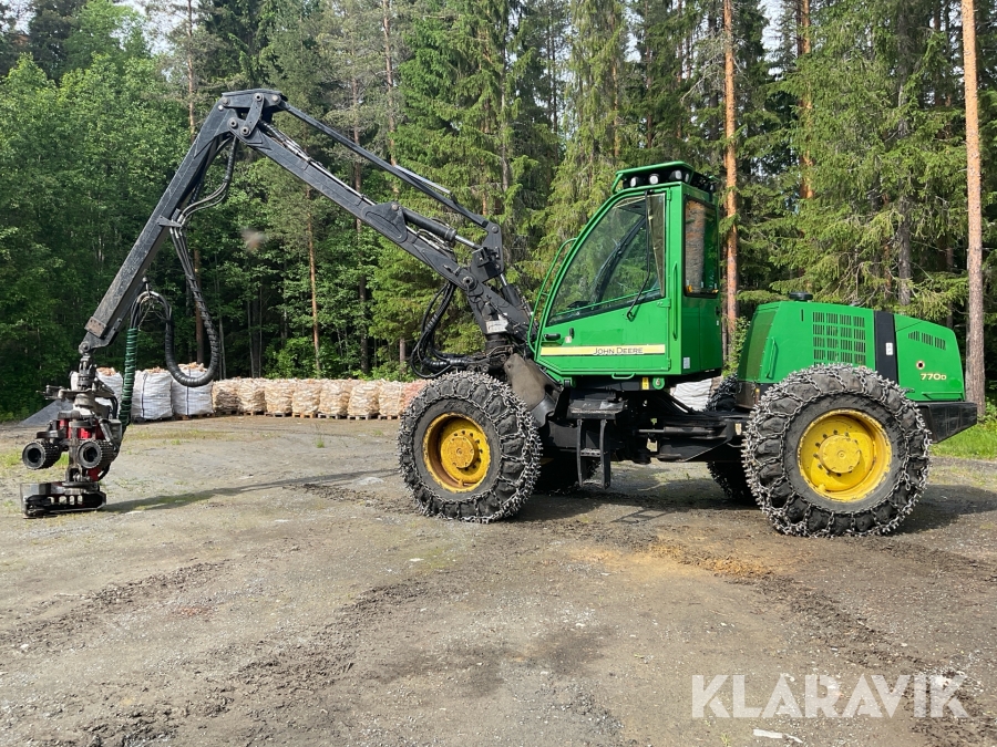 Skördare John Deere 770d