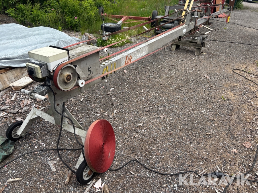 Tegeltransportör Lift För Taktegel Going up