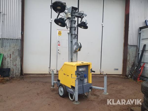 Belysningsmast med LED lampor Atlas Copco HiLight E3+