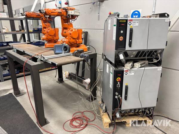 Robot ABB IRC5 komplett 2st