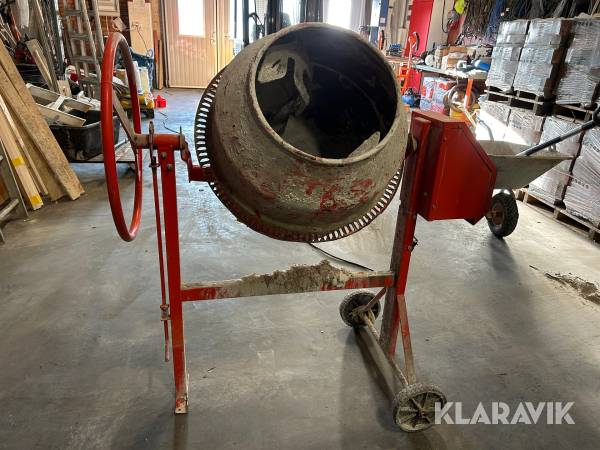 Betongblandare Lescha ABM P 135 L