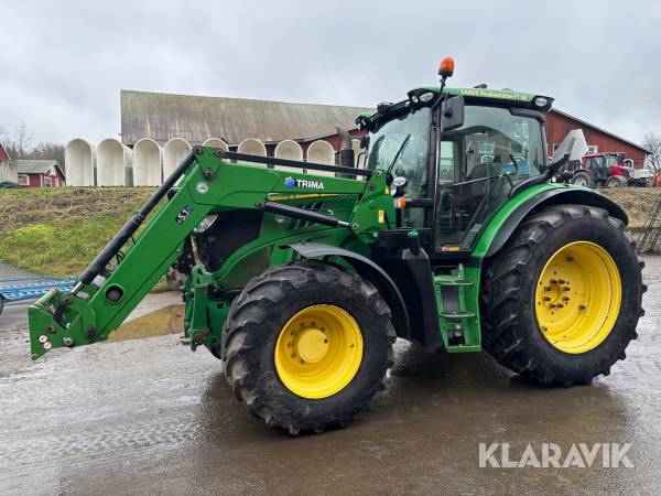 Traktor John Deere 6150R med lastare