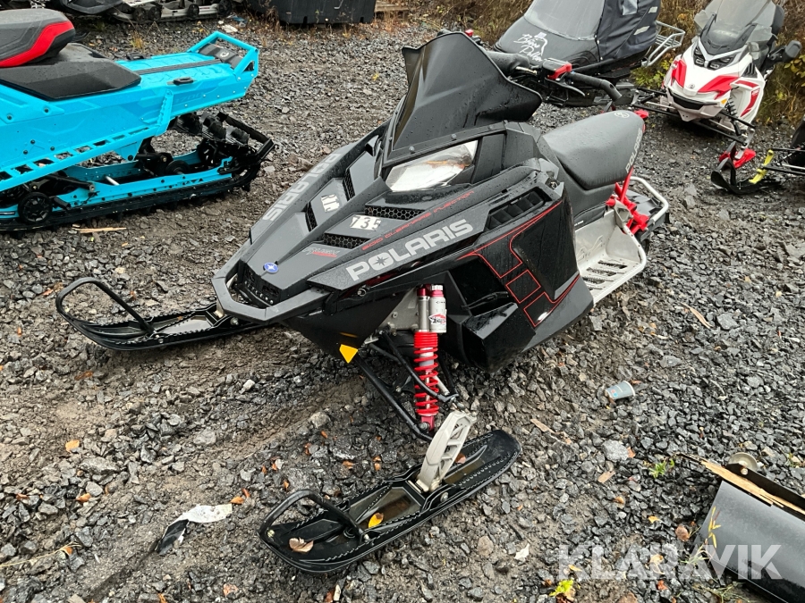 Snöskoter Polaris 600 Rush