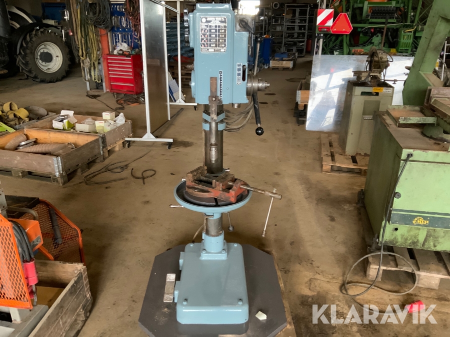 Pelarborrmaskin Solberga SE nr7 med matning